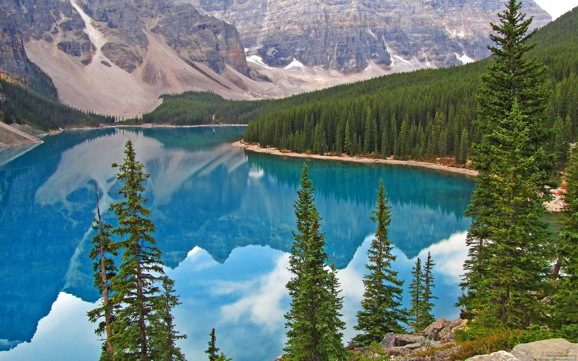 爱游戏娱乐平台-门兴格拉德巴赫边锋速度成为制胜关键，门兴格拉德巴赫实力怎么样