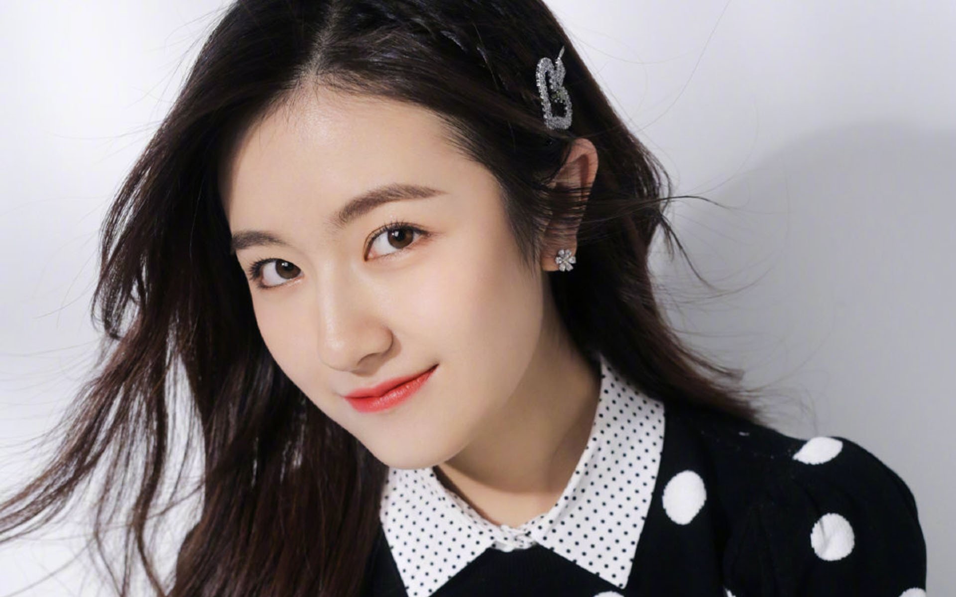 爱游戏娱乐网址-中国女篮晋级亚洲杯四强展现整体实力，中国女篮亚洲战绩